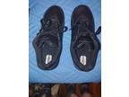 New Balance Shoes 577 Almost New, Black