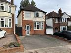 3 bed Detached House in Blackheath for rent