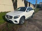 2017 Mercedes-Benz GLC-Class White, 82K miles