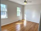 Home For Rent In Glenview, Illinois