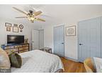 Condo For Sale In Arlington, Virginia