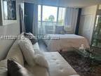 1 Bath In Miami Beach FL 33139