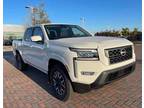 2024 Nissan frontier White, new