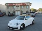 2013 Volkswagen Beetle Convertible 2.5L 2dr Convertible 6A