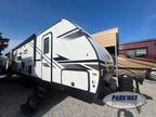 2023 Dutchmen Dutchmen RV Coleman Light 2715RL 31ft