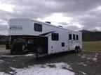 2019 Bison Trailers 7311TH Horse Trailer
