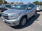 2015 Toyota Highlander Silver, 66K miles