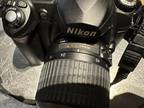 Nikon D50 Digital Camera with 18-55mm Len With Nikon Bag