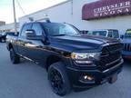 2024 RAM 2500 Black, 14 miles