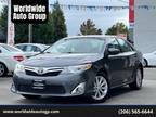 2014 Toyota Camry Hybrid XLE 4dr Sedan