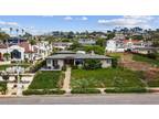 743 Sunset Cliffs Blvd - Houses in San Diego, CA