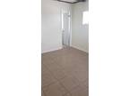 09 623 N Bay St #09