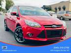 2012 Ford Focus Titanium Hatchback 4D