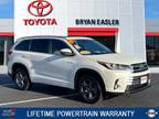 2017 Toyota Highlander Hybrid White, 40K miles