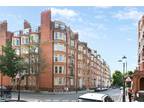 3 bedroom flat for sale in Marloes Road, London, W8