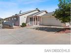 5141 Comanche Dr - Houses in La Mesa, CA