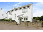 4 bedroom detached house for sale in Jubilee Close, St. Merryn, Padstow