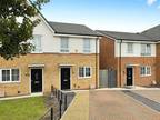 2 bedroom Semi Detached House to rent, Blue Coat Drive, Dudley, DY2 £1,000 pcm