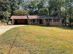 422 DERBYSHIRE DR, Stone Mountain, GA 30088 Single Family Residence For Rent