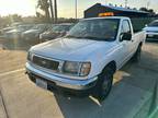2000 Nissan Frontier 2WD XE for sale
