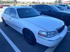 used 2010 Lincoln Town Car Signature 4D Sedan