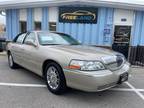 2008 Lincoln Town Car Signature Limited 4dr Sedan