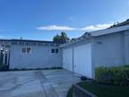 B 2704 Gates Ave, Unit B - Houses in Redondo Beach, CA