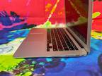 Apple Macbook Air 13" Laptop