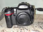 Nikon D7000 Digital SLR Camera Body, 1 OWNER, GRT COND, Comes with 2 batteries