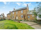 5 bedroom detached house for sale in The Green, Great Bourton