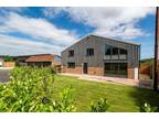 3 bedroom barn conversion for sale in Crowhurst Lane, Lingfield