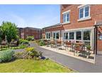 1 bedroom flat for sale in Imber Court, George Street, Warminster - 33444621 on