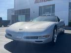 2003 Chevrolet Corvette Convertible 2D Silver,