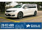 used 2018 Chrysler Pacifica Touring Plus 4D Passenger Van