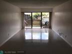 5825 Washington St #40-B, Hollywood, FL 33023