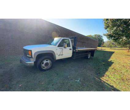 2002 Chevrolet 3500 HD Regular Cab &amp; Chassis for sale is a 2002 Chevrolet 3500 Model Car for Sale in Mebane NC