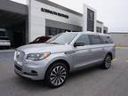 2024 Lincoln Navigator L Silver, 25 miles