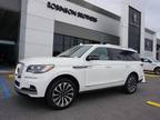 2024 Lincoln Navigator White, 25 miles