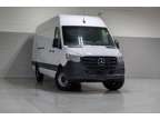 2024 Mercedes-Benz Sprinter Cargo 170 WB