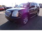 2011 GMC Yukon Black, 164K miles