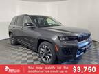 2024 Jeep grand cherokee Gray, 10 miles