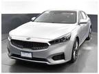 2017 Kia Cadenza Limited