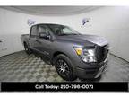 2023 Nissan Titan Crew Cab SV 4x2