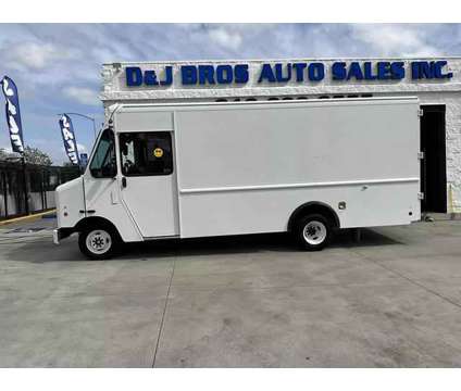 2014 Ford E350 Super Duty **FLEX FUEL** ** 14 FT STEP VAN** for sale is a White 2014 Ford E350 Super Duty Van in Pacoima CA