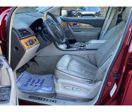 2014 Lincoln MKX is a Red 2014 Lincoln MKX Car for Sale in Cleveland GA