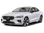 2024 Volvo S60 Recharge Plug-In Hybrid Ultimate Black Edition