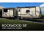 Forest River Rockwood Ultra Lite M-8332bs Travel Trailer 2018