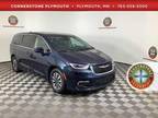 2022 Chrysler Pacifica Hybrid Blue, 62K miles