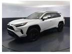 2023 Toyota RAV4 Hybrid SE