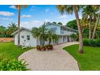 2121 NE Park St #1A, Jensen Beach, FL 34957